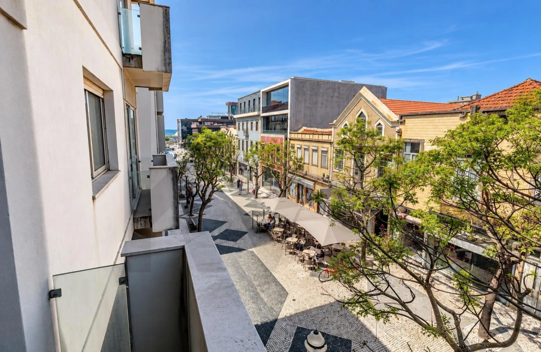 Apartamento T2 para Arrendamento em Espinho Foto 10