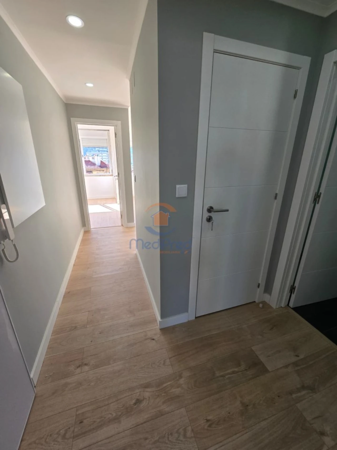 Apartamento T3 para Venda em Odivelas Foto 4