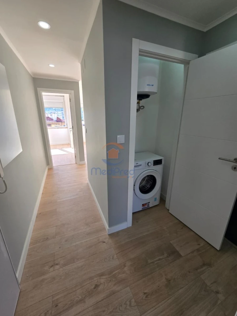Apartamento T3 para Venda em Odivelas Foto 5
