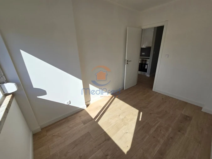 Apartamento T3 para Venda em Odivelas Foto 9