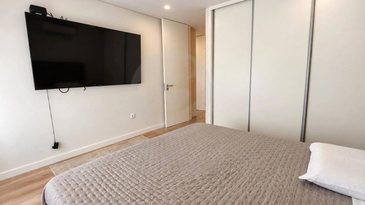 Moradia T3 para Venda em Arvore Foto 35