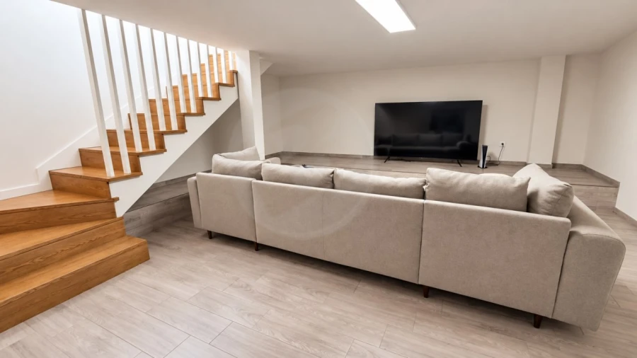 Moradia T3 para Venda em Arvore Foto 27