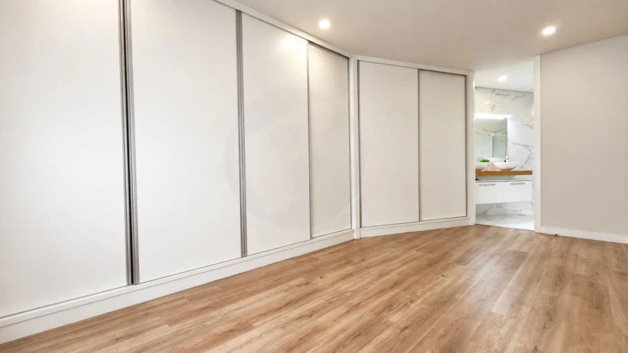 Moradia T3 para Venda em Arvore Foto 29