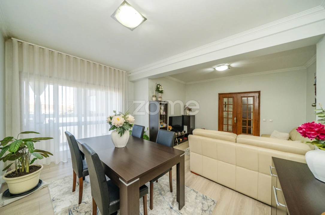 Apartamento T3 para Venda em Ferreiros e Gondizalves Foto 13