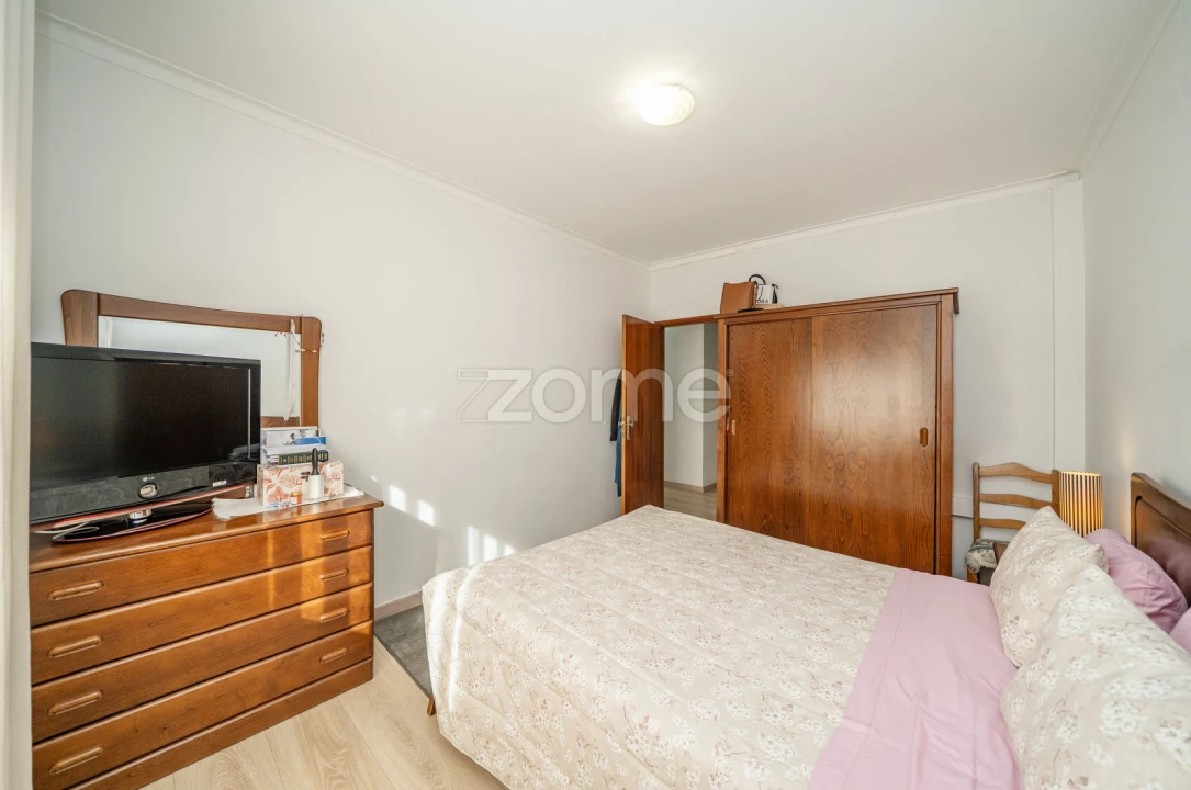 Apartamento T3 para Venda em Ferreiros e Gondizalves Foto 21