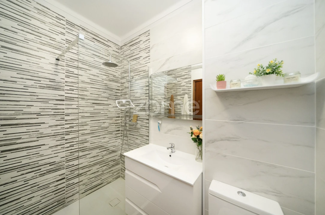 Apartamento T3 para Venda em Ferreiros e Gondizalves Foto 31