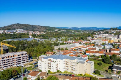 Apartamento T3 para Venda em Ferreiros e Gondizalves