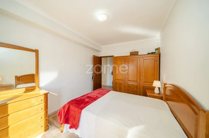 Apartamento T3 para Venda em Ferreiros e Gondizalves