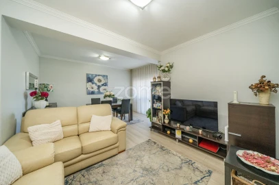 Apartamento T3 para Venda em Ferreiros e Gondizalves