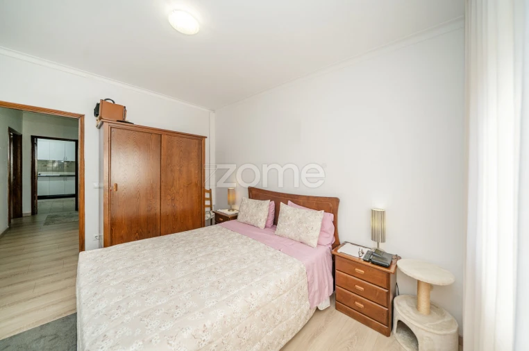 Apartamento T3 para Venda em Ferreiros e Gondizalves Foto 22