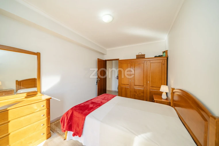Apartamento T3 para Venda em Ferreiros e Gondizalves Foto 26