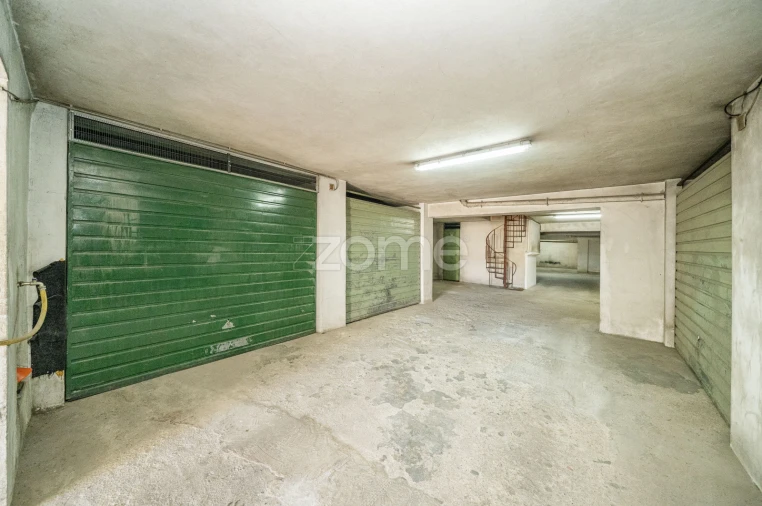 Apartamento T3 para Venda em Ferreiros e Gondizalves Foto 33