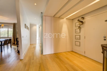 Apartamento T3 para Arrendamento em Oliveira, São Paio e São Sebastião