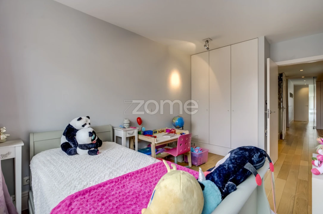 Apartamento T3 para Arrendamento em Oliveira, São Paio e São Sebastião Foto 23