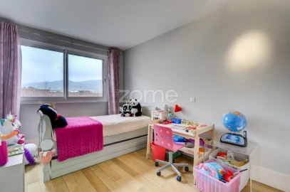 Apartamento T3 para Venda em Oliveira, São Paio e São Sebastião