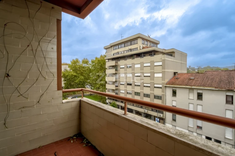 Apartamento T3 para Venda em Oliveira, São Paio e São Sebastião Foto 14
