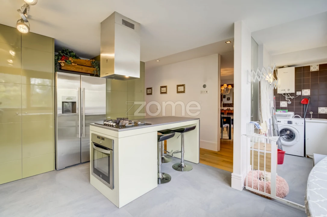 Apartamento T3 para Venda em Oliveira, São Paio e São Sebastião Foto 4