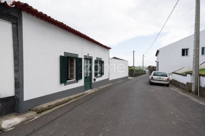 Moradia T2 para Venda em Povoação