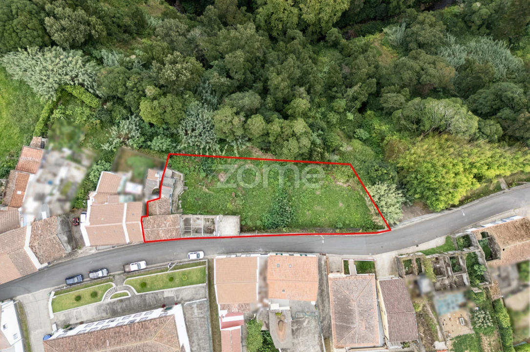 Moradia T2 para Venda em Povoação Foto 19