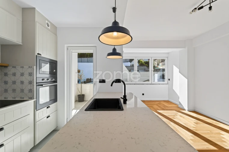 Apartamento T2 para Venda em Estrela Foto 2