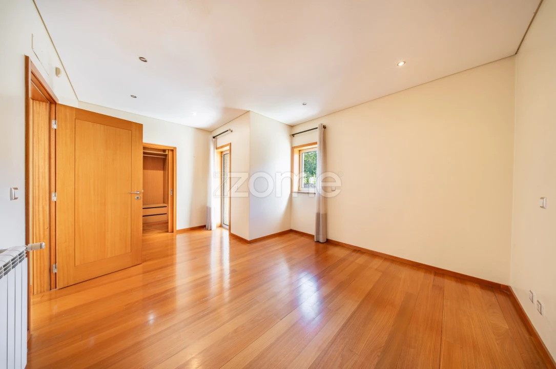 Moradia T5 para Venda em Este (São Pedro e São Mamede) Foto 28