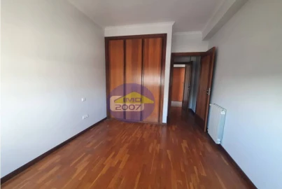 Apartamento T2 para Venda em Moreira