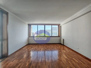Apartamento T2 para Venda em Moreira
