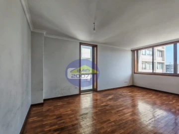 Apartamento T2 para Venda em Moreira