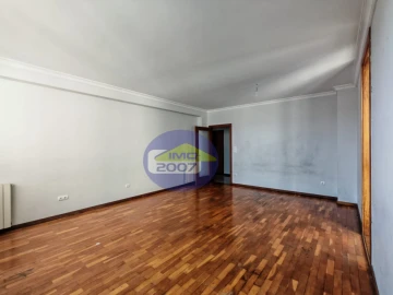 Apartamento T2 para Venda em Moreira