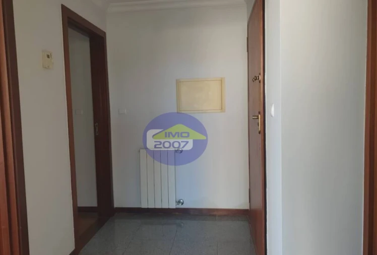 Apartamento T2 para Venda em Moreira Foto 5