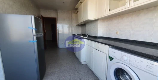 Apartamento T3 para Venda em Oliveira do Douro