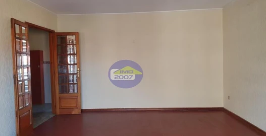 Apartamento T3 para Venda em Oliveira do Douro