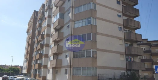 Apartamento T3 para Venda em Oliveira do Douro