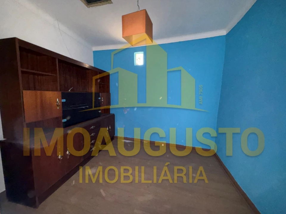 Moradia T3 para Venda em Tourais e Lajes Foto 6