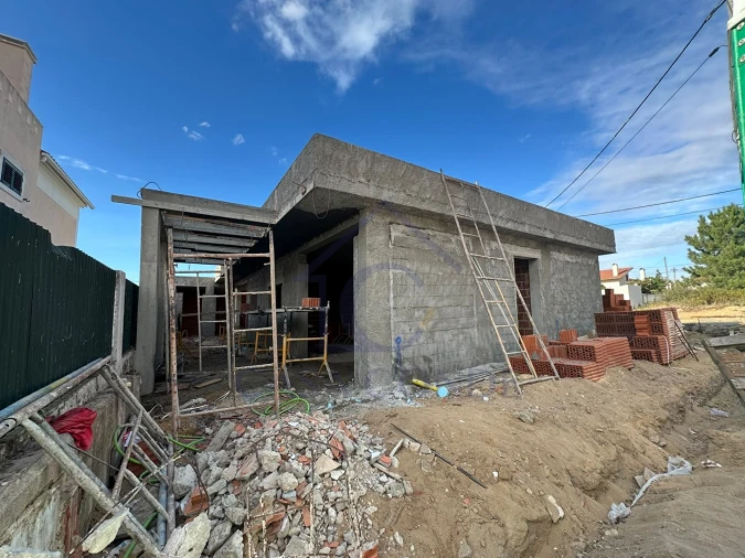 Moradia T2 para Venda em Fernao Ferro Foto 11