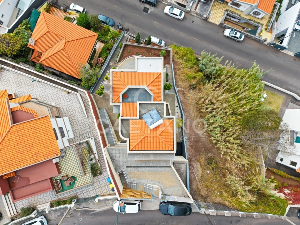 Moradia T3 para Venda em Monte Foto 44