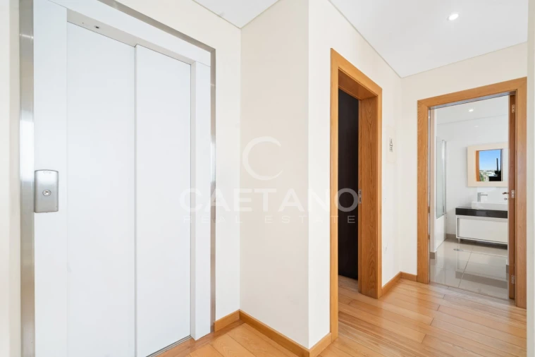 Moradia T3 para Venda em Monte Foto 15