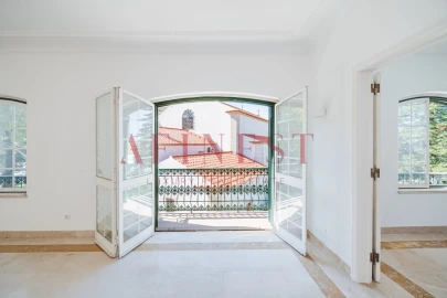 Apartamento T4 para Arrendamento em Cascais e Estoril