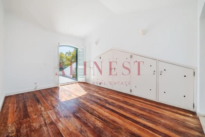 Apartamento T4 para Arrendamento em Cascais e Estoril