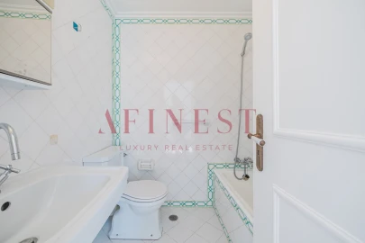 Apartamento T4 para Arrendamento em Cascais e Estoril