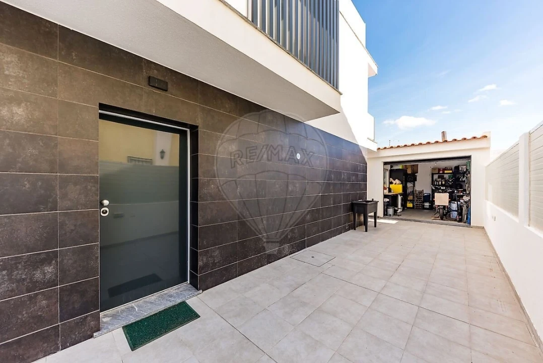 Moradia T3 para Venda em Quinta do Conde Foto 34