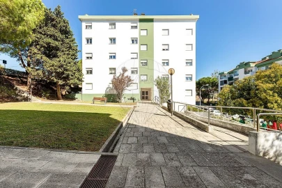 Apartamento T4 para Venda em Oeiras e São Julião da Barra, Paço de Arcos e Caxias