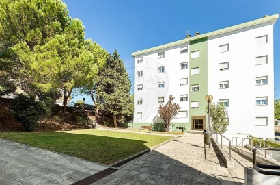 Apartamento T4 para Venda em Oeiras e São Julião da Barra, Paço de Arcos e Caxias