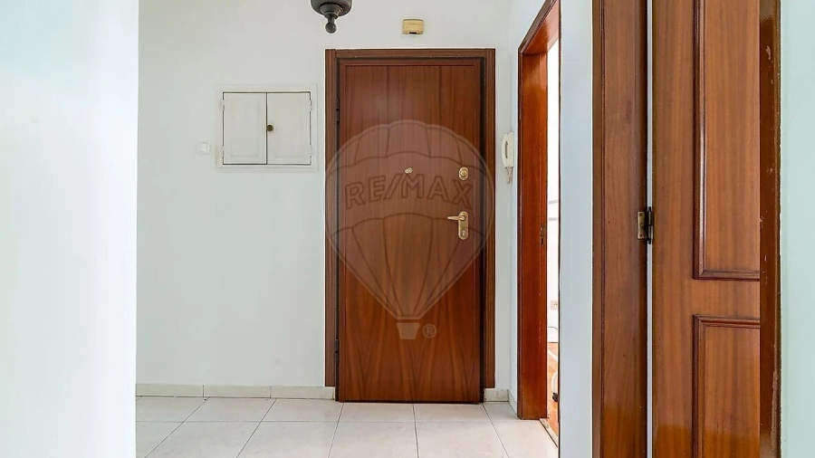 Apartamento T2 para Venda em Odivelas