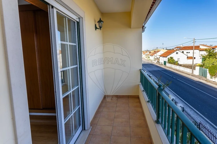Moradia T3 para Venda em Marinha Grande Foto 32