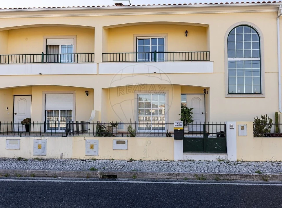 Moradia T3 para Venda em Marinha Grande Foto 4