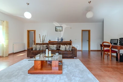 Moradia T4 para Venda em Margaride, Várzea, Lagares, Varziela, Moure