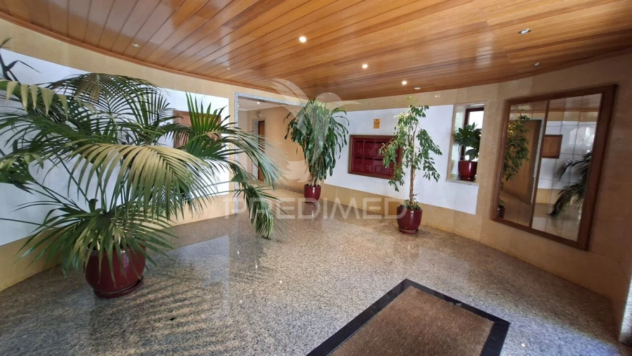 Apartamento T4 para Venda em Odivelas Foto 26