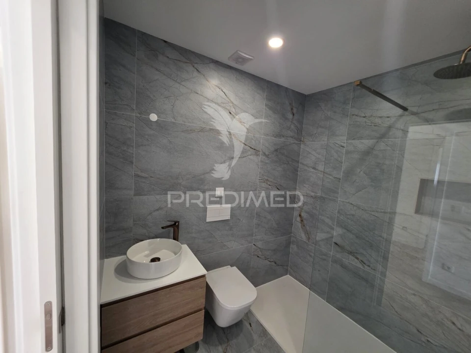 Moradia T3 para Venda em Fernao Ferro Foto 29