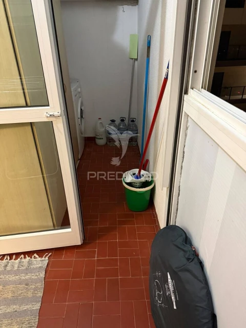 Apartamento T0 para Venda em Portimão
